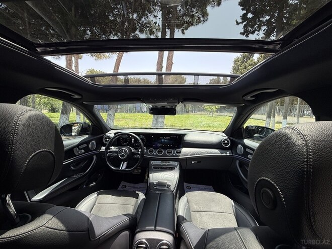 Mercedes E 300 de-14
