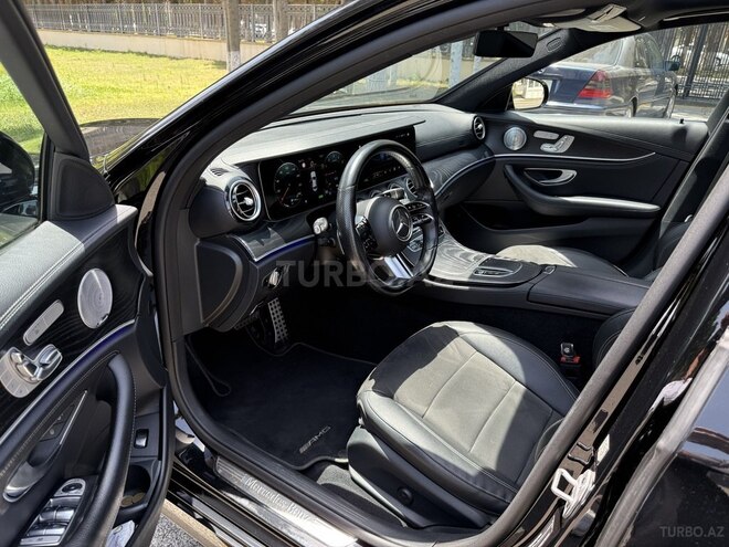 Mercedes E 300 de-8