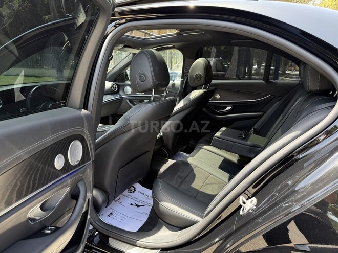 Mercedes E 300 de-10