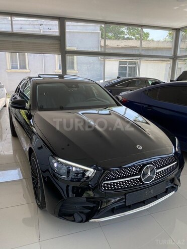 Mercedes E 300 de-21