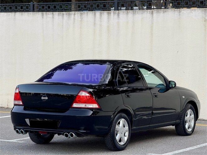 Nissan Sunny-11