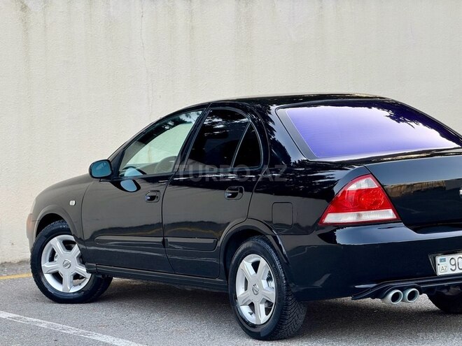 Nissan Sunny-14
