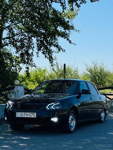 LADA (VAZ) Priora-1