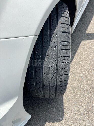 Mercedes C 300 2007, 298,000 km - 3.0 l - Qazax