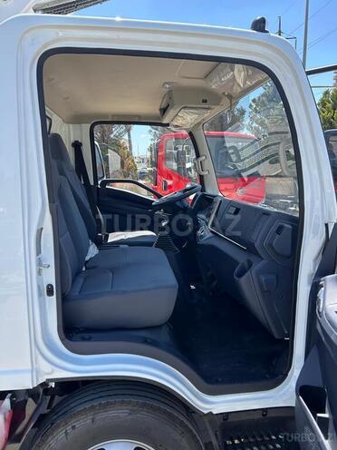 Isuzu ELF-7