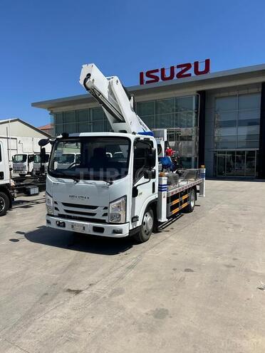 Isuzu ELF-1