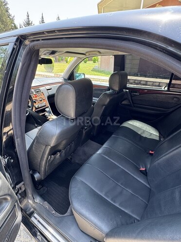 Mercedes E 220 d 1998, 900,484 km - 2.2 l - Cəlilabad