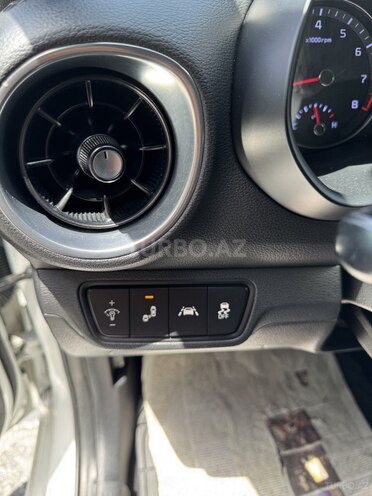 Kia Forte 2018, 68,000 km - 2.0 l - Bakı