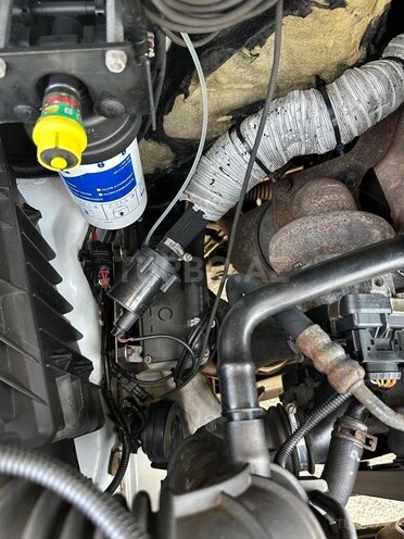 Ford Transit-13