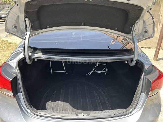 Hyundai Elantra 2015, 108,014 km - 1.8 l - Bakı