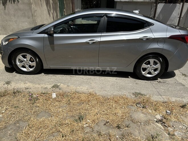 Hyundai Elantra 2015, 108,014 km - 1.8 l - Bakı