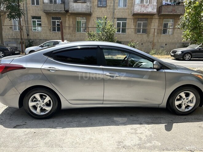 Hyundai Elantra 2015, 108,014 km - 1.8 l - Bakı