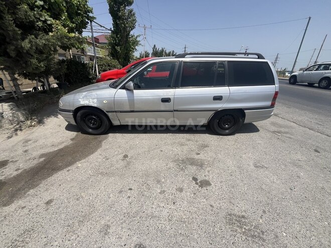Opel Astra 1997, 258,633 km - 1.6 l - Bakı