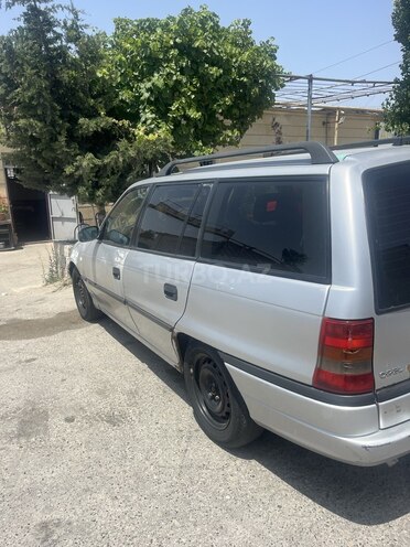Opel Astra 1997, 258,633 km - 1.6 l - Bakı