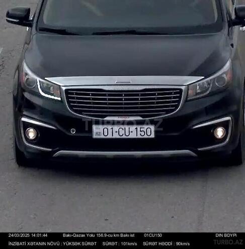 Kia Carnival 2015, 204,000 km - 2.2 l - Naftalan