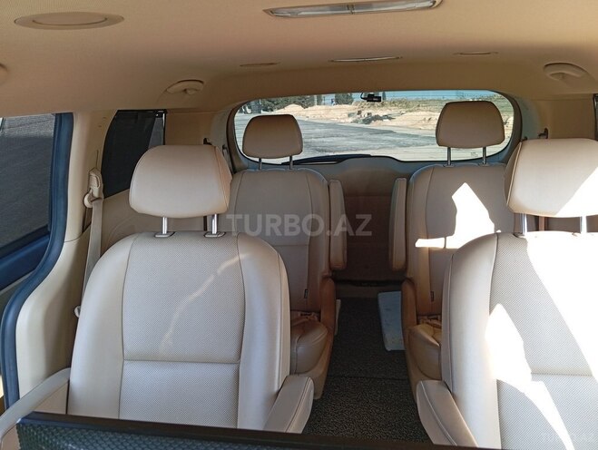 Kia Carnival 2015, 204,000 km - 2.2 l - Naftalan