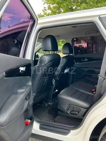 Kia Sorento 2018, 185,000 km - 2.0 l - Bakı