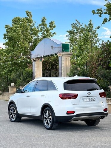 Kia Sorento 2018, 185,000 km - 2.0 l - Bakı