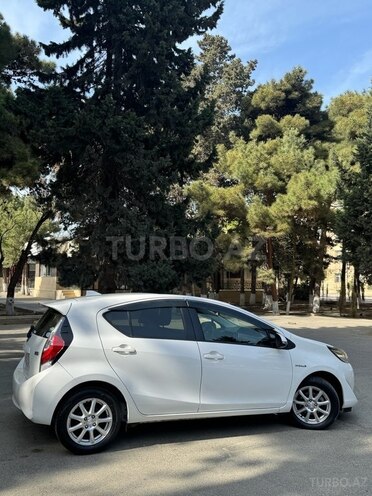 Toyota Aqua 2018, 120,000 km - 1.5 l - Sumqayıt