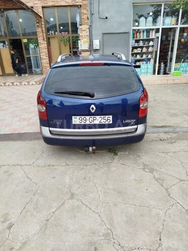 Renault Laguna-7