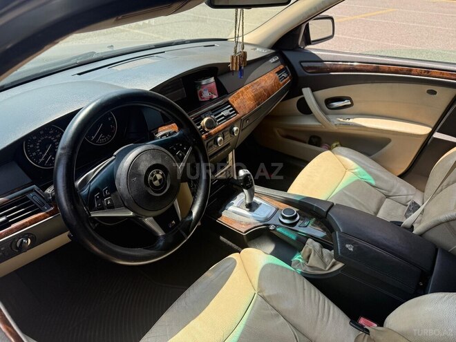 BMW 528 2008, 205,000 km - 3.0 l - Bakı