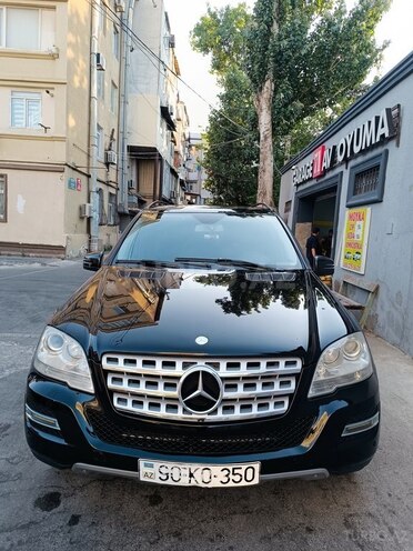 Mercedes ML 350 4MATIC 2011, 220,000 km - 3.5 l - Bakı