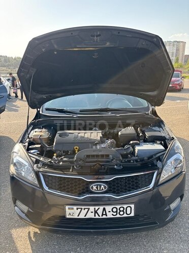 Kia Ceed 2011, 295,000 km - 1.6 l - Bakı