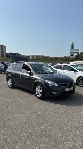 Kia Ceed 2011, 295,000 km - 1.6 l - Bakı