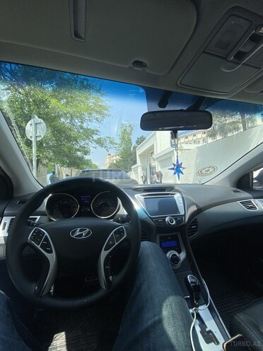 Hyundai Elantra 2013, 170,000 km - 1.8 l - Quba