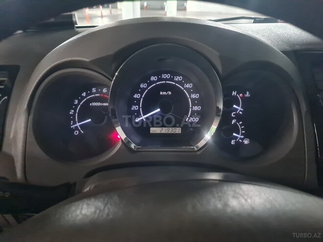 Toyota Fortuner-6