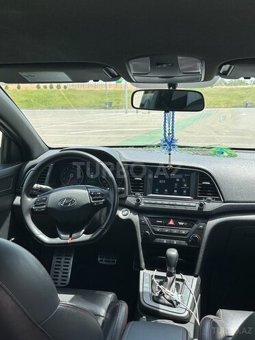 Hyundai Elantra 2017, 156,000 km - 1.6 l - Bakı
