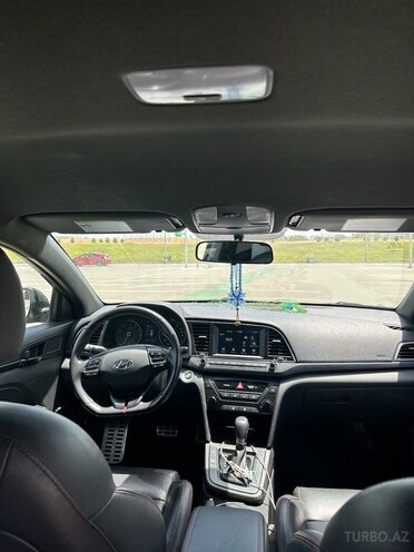 Hyundai Elantra 2017, 156,000 km - 1.6 l - Bakı