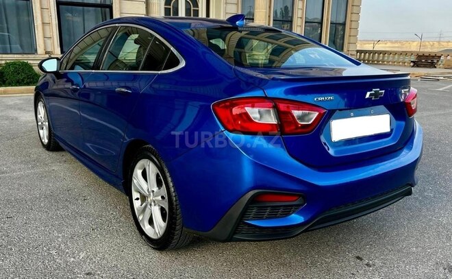 Chevrolet Cruze-8