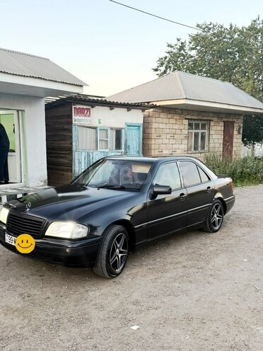Mercedes C 180 1995, 521,772 km - 1.8 л - Saatlı
