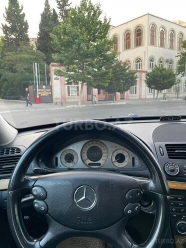 Mercedes E 220 d 2006, 272,000 km - 2.2 l - Bakı