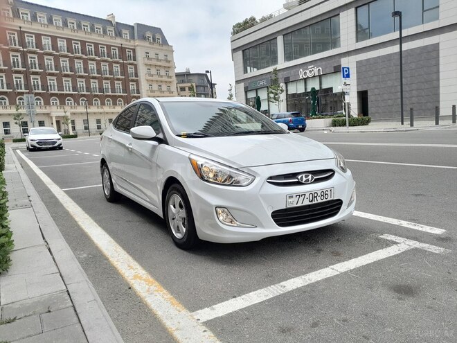 Hyundai Accent 2017, 100,800 km - 1.6 л - Bakı