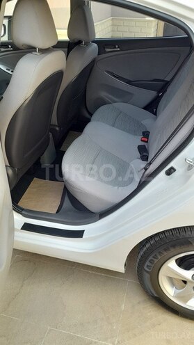 Hyundai Accent 2017, 100,800 km - 1.6 л - Bakı