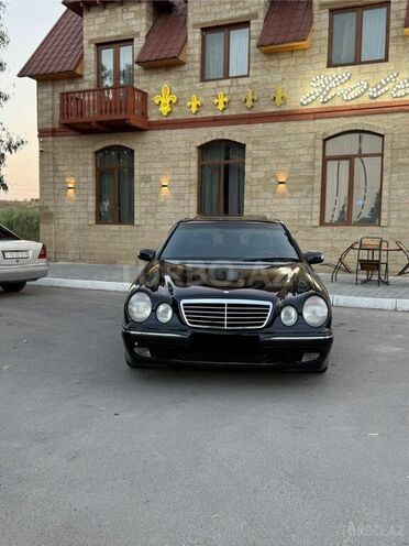 Mercedes E 320 1999, 514,500 km - 3.2 l - Yevlax