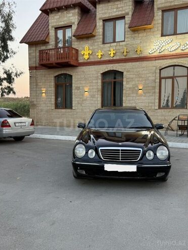 Mercedes E 320 1999, 514,500 km - 3.2 l - Yevlax