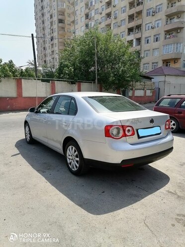 Volkswagen Jetta 2008, 276,000 km - 1.6 л - Bakı