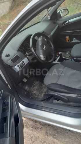 Opel Astra 2006, 201,500 km - 1.8 l - Tovuz