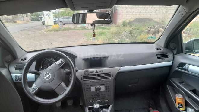 Opel Astra 2006, 201,500 km - 1.8 l - Tovuz