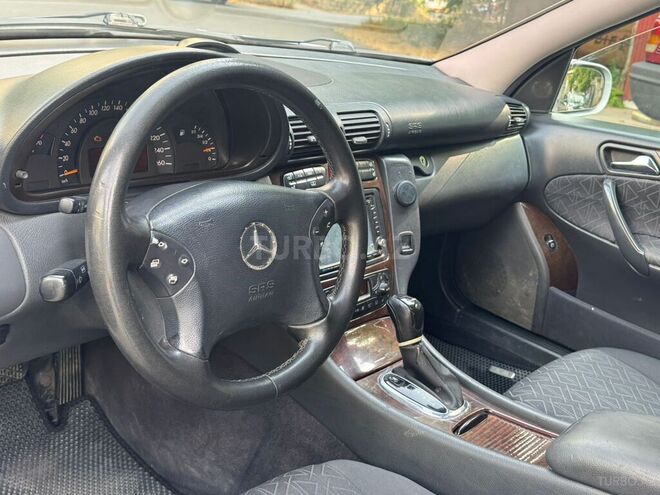 Mercedes C 240-9