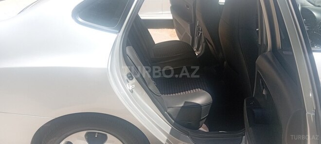 Hyundai Elantra 2008, 180,000 km - 2.0 l - Bakı