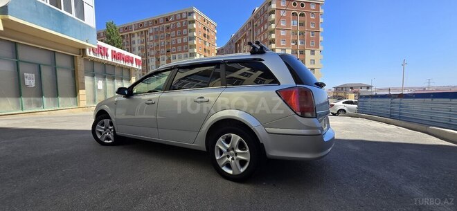Opel Astra 2010, 280,000 km - 1.3 l - Bakı