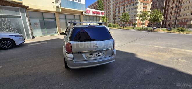Opel Astra 2010, 280,000 km - 1.3 l - Bakı