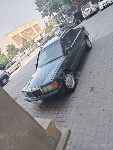 Mercedes 190 1991, 196,000 km - 2.0 l - Sumqayıt