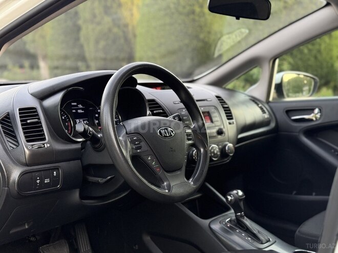 Kia Forte-5