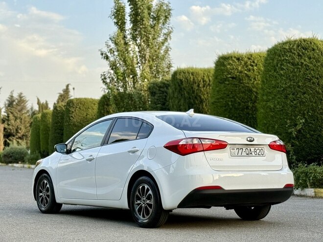Kia Forte-12