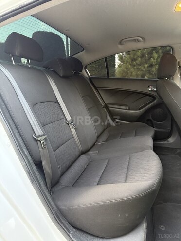 Kia Forte-8